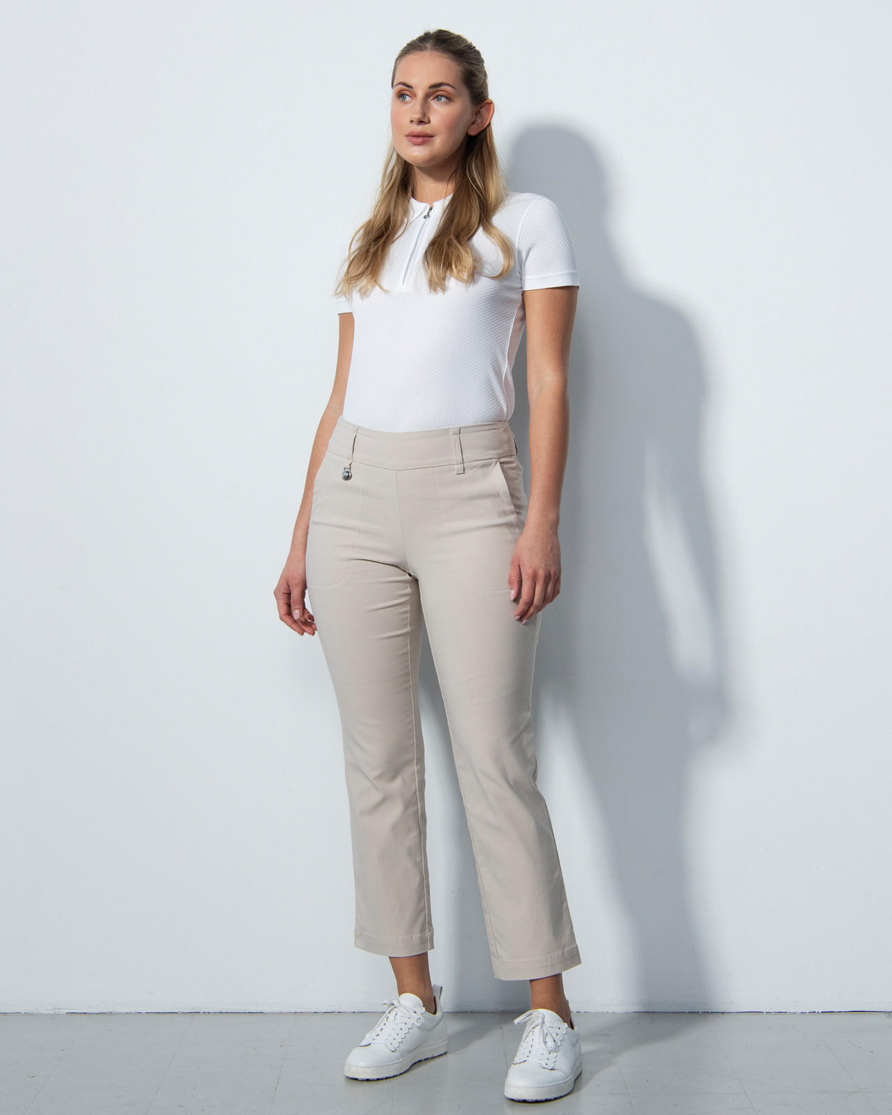 Magic Straight Ankle, Byxor, Dam - sand