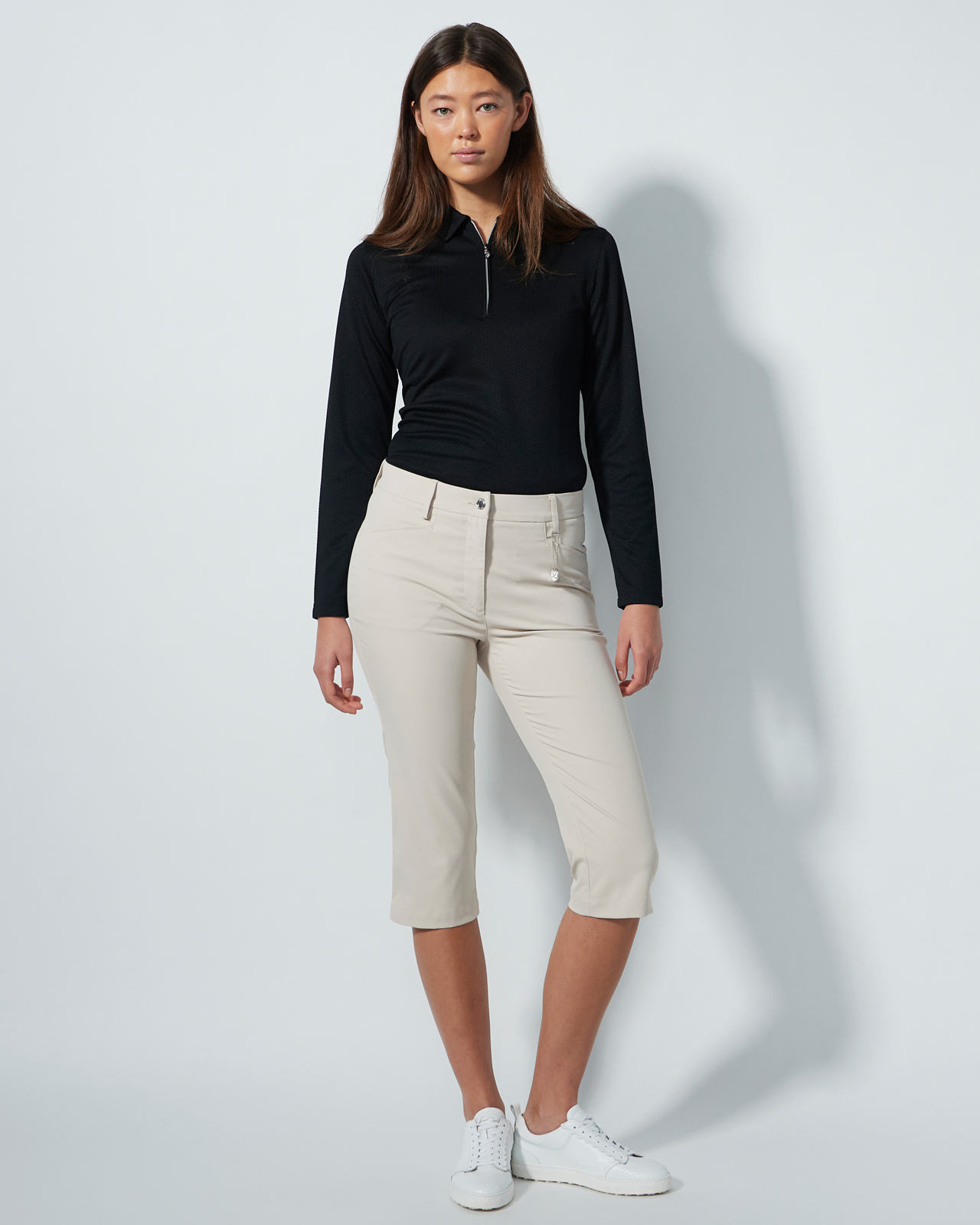 Lyric V2, Capri, Dam - raw